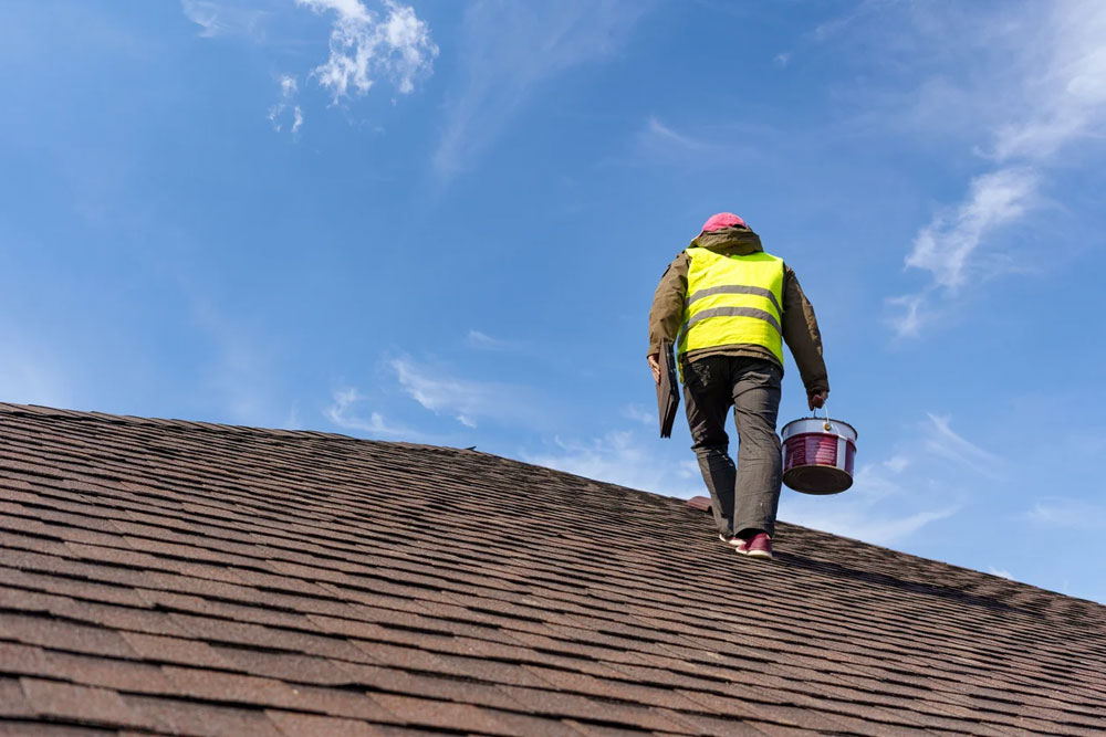 seasonal roofing maintenance washington state
